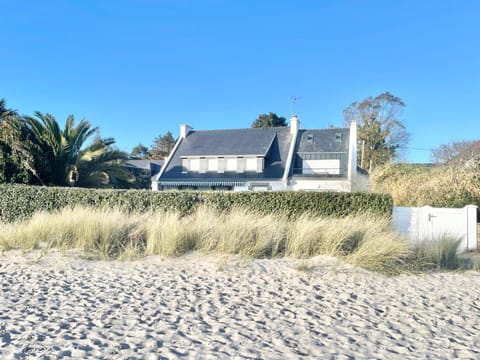 Property building, Day, Natural landscape, Beach, Sea view