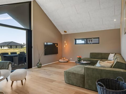 Holiday Home Analine - 950m from the sea in NW Jutland by Interhome House in Løkken