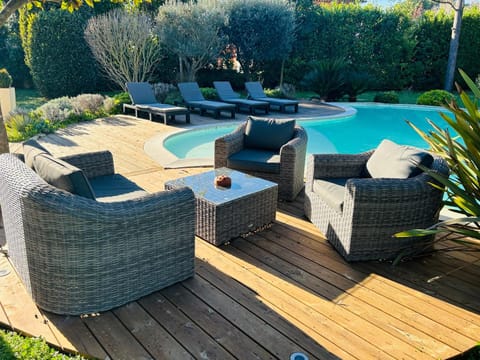 Patio, Day, Garden, Garden view, Pool view, Swimming pool, sunbed