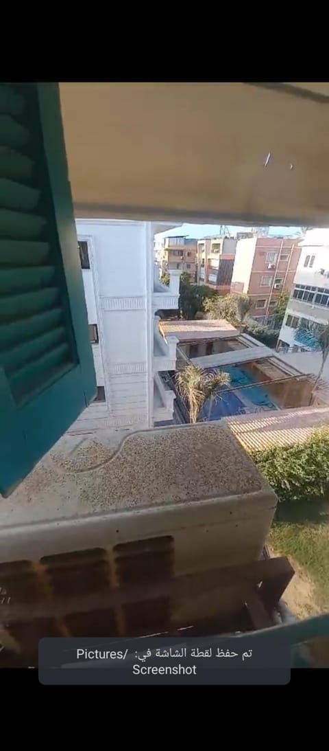 شقة 2 غرفة وصاله مكيف ش الزهراء Apartment in Alexandria