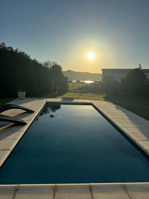 Day, Natural landscape, Swimming pool, Sunrise