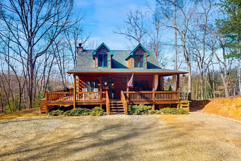 Absolute Bliss Lodge House in Union County