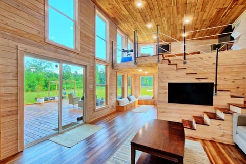 Cabins of Toledo Bend: Modern Wood Infused Cabin House in Toledo Bend Reservoir
