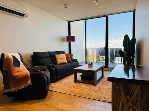 Ocean View - Lighthouse Apt Condo in Werribee South