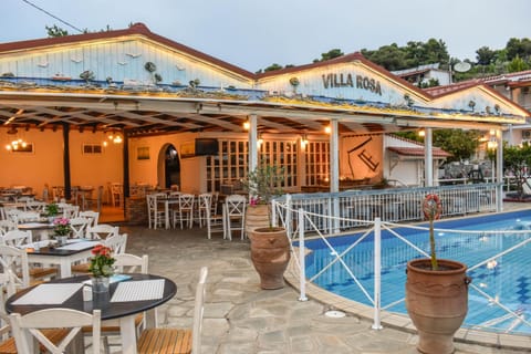 VILLA ROSA Appart-hôtel in Troulos