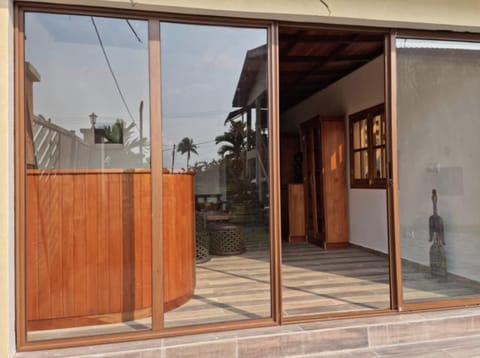 BUNGALOW'S PLAZA KRIBI House in Cameroon