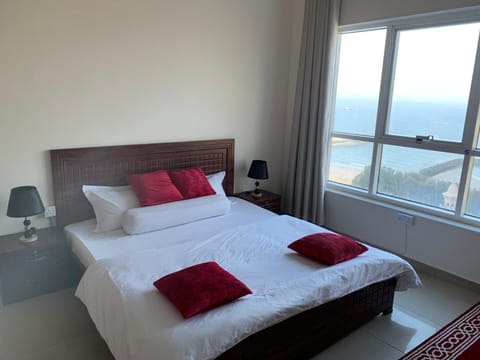 Family rooms with beach view Alojamiento y desayuno in Ajman