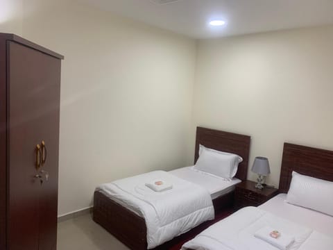 Family rooms with beach view يستضيف مكان الإقامة هذا العائلات فقط Bed and Breakfast in Ajman