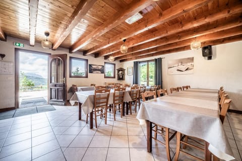 Gand chalet montagne 30 personnes Chalet in Haute-Savoie