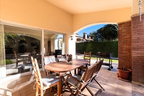 Patio, Balcony/Terrace, Garden view