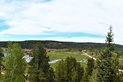 View (from property/room), Mountain view