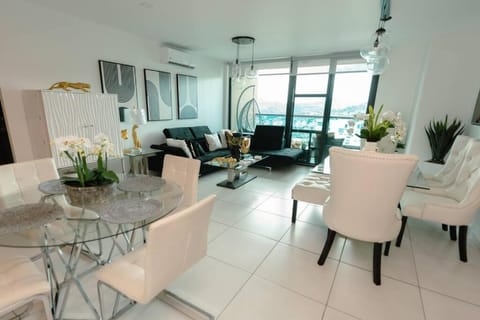 Luxury 3BR Penthouse in Astria 1408 Condo in Tegucigalpa