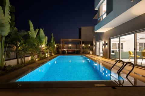 Property building, Pool view, Swimming pool