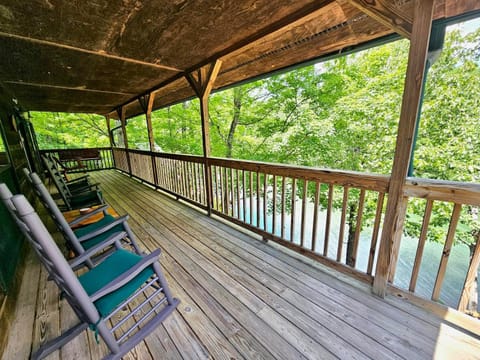 Trillium 2BR on Smoky Mountain Lake House in Sevierville