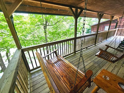 Trillium 2BR on Smoky Mountain Lake House in Sevierville