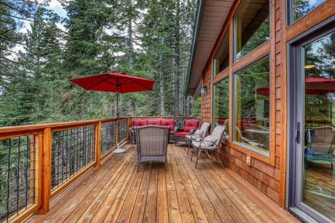 4BR Tahoe Retreat -1 Mile from Private HOA Beach Maison in Tahoe City