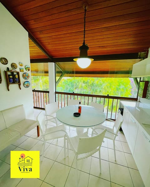 View (from property/room), Balcony/Terrace, Living room, Seating area, Dining area