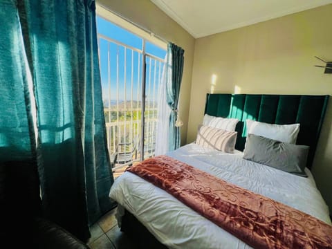 Honeyhills Excellence Resorts A Bed and Breakfast in Roodepoort