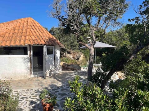 Maison de vacances dans village AUTHENTIQUE Corse House in Bonifacio