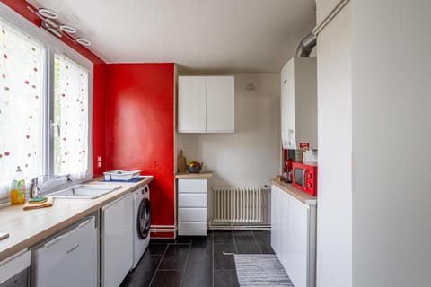 Appt 2 Chambres - Proche Orly Apartment in Chevilly Larue