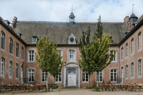 Château de Looz Hotel in Flanders