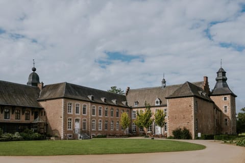 Château de Looz Hotel in Flanders