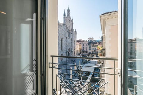 View (from property/room), City view