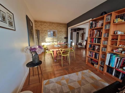 Joli appartement proche Paris, idéal JO 2024 Condo in Saint-Maur-des-Fossés