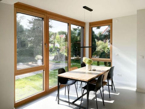 Other, Dining area