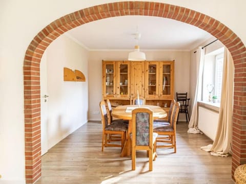 Other, Dining area