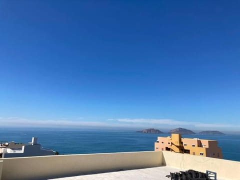 La casa del cerro con vista al oceano pacifico House in Mazatlan