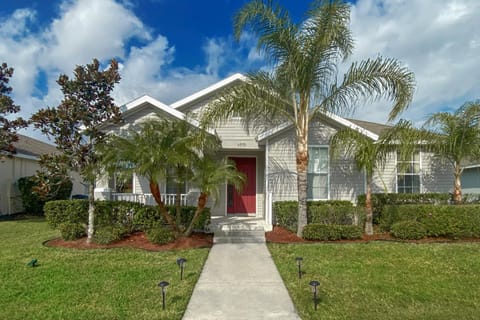 Family Vacation House at Resort Chalet in Poinciana