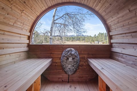 Hobbit Hole BHBungalows #3 Casa in West Custer Township