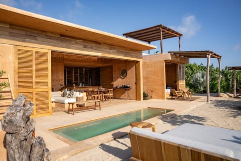 Balcony/Terrace, Pool view, Swimming pool