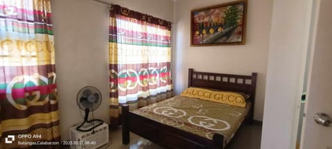Espina/Salazar Bed and Breakfast in Batangas
