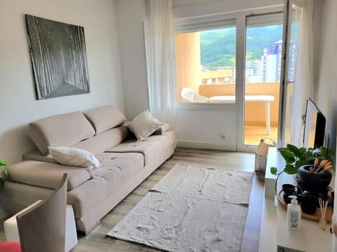 APARTAMENTO ACOGEDOR CON BONITAS VISTAS. E-BI-609 Apartamento in Bakio