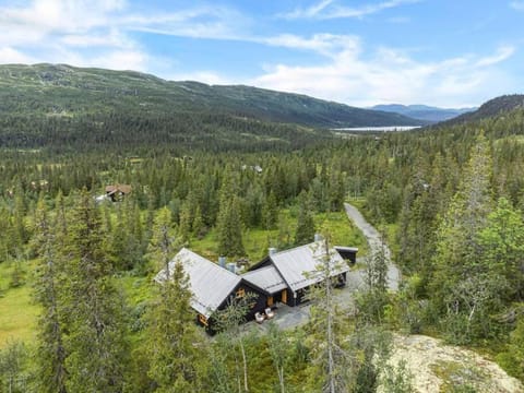 Property building, Nearby landmark, Day, Natural landscape, Mountain view