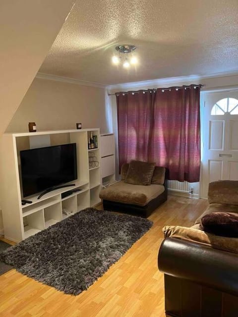 MK City Center House* 2 bed Apartment in Aylesbury Vale