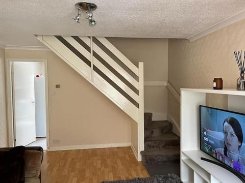 MK City Center House* 2 bed Apartment in Aylesbury Vale