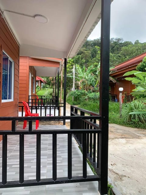 Maloop Cafe Bungalow Hostel in Sihanoukville