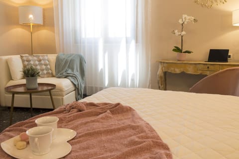 Accanto Al Centro B&B Bed and Breakfast in Prato