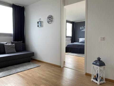 Skyline Appartement mit Pool and Netflix Apartment in Oberursel