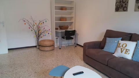 CASA GIULIA comfort, relax & private parking Apartment in Intra