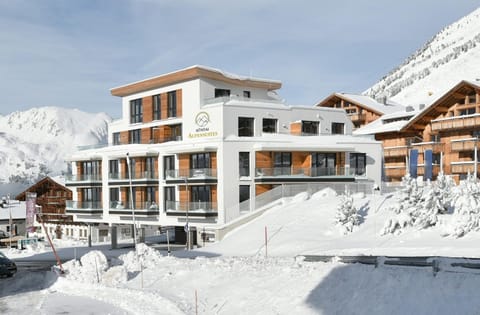 Property building, Winter