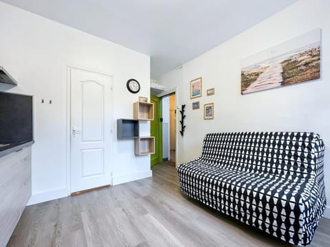 Ty Anne joli studio bien place Apartment in Brest