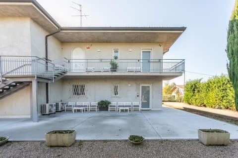 Property building, Balcony/Terrace