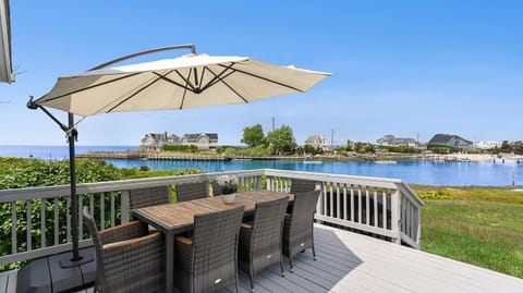 Summer Rental House with Private Beach and 30ft Boat Dock House in The Hamptons