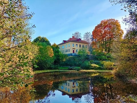 Property building, Garden view