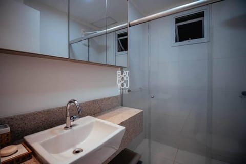 #1503B# Lindo Apê 2Q Jd. Goiás Apartment in Goiania