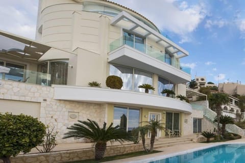 Luxurious Family friendly Villa Aristo Villa in East Attica Regional Unit, Greece